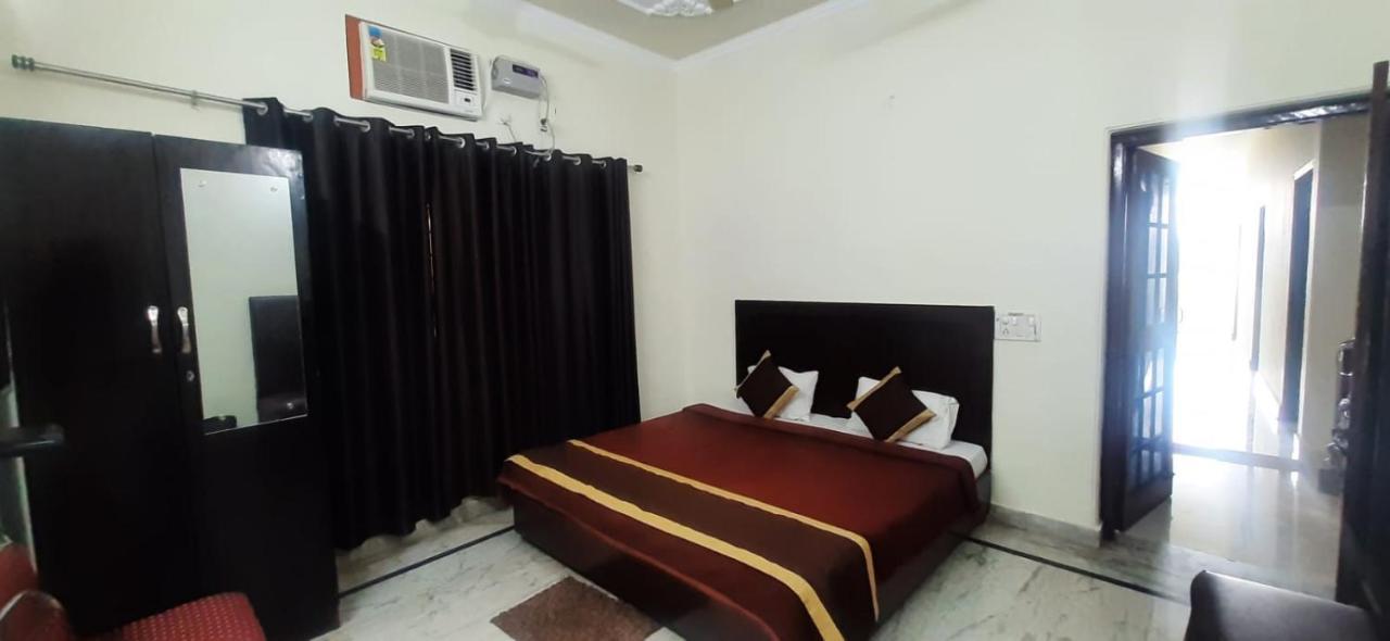 Hotel The Bird Dehradun Luaran gambar